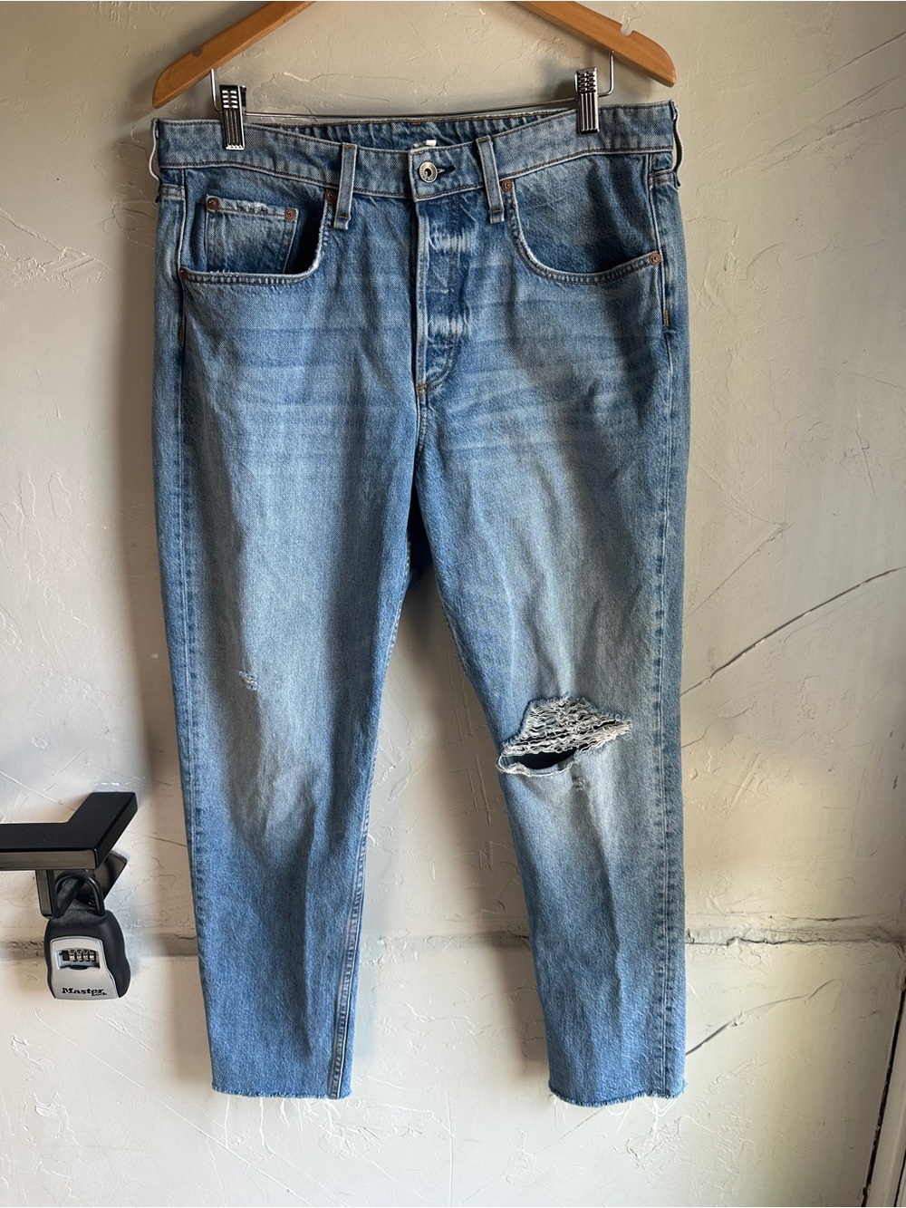 Rag & Bone Rosa Mid Rise Boyfriend Jeans 31 Distressed Light Wash Y2K Made USA
